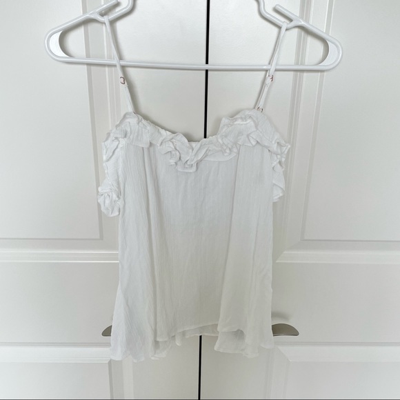 TOPSHOP White Top Off the Shoulder Sleeveless - Picture 3 of 6